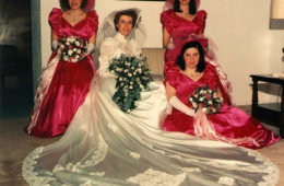 http://d1grj1r615atwi.cloudfront.net/wp-content/uploads/2018/11/01142124/old-fashioned-funny-bridesmaids-dresses-10-5ae2fb70bcfc5__605.jpg